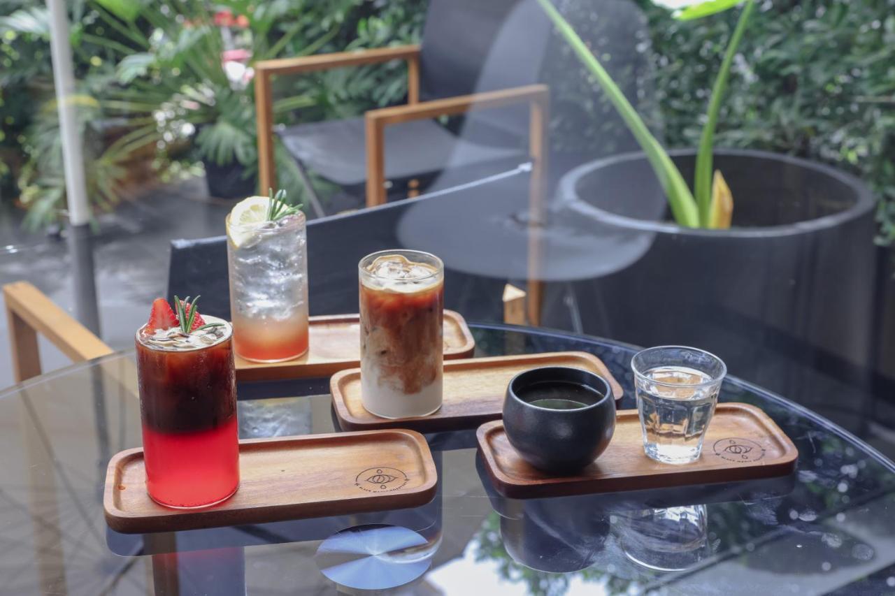 Seekers Finders Rama IV Hotel Surestay Collection By BW Μπανγκόκ Εξωτερικό φωτογραφία